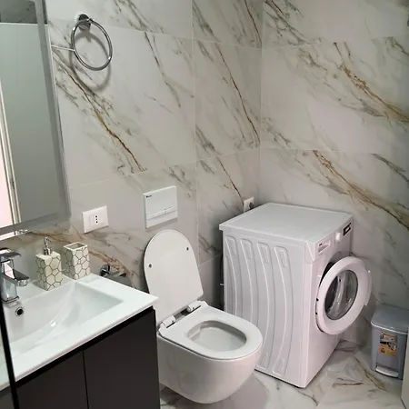 Luxury On The 10th Floor With Two Balconies Appartamento